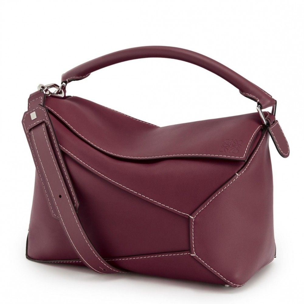 Loewe Large Puzzle Bag In Bordeaux Calfskin LS929080