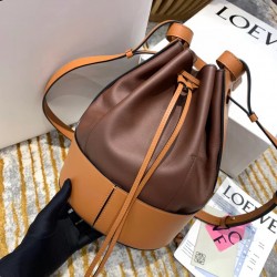 Loewe Medium Balloon Bucket Bag In Hazelnut/Tan Calfskin LS929086