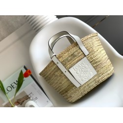 Loewe Medium Basket Bag in Raffia and White Calfskin LS929093