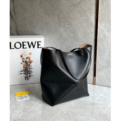 Loewe Medium Puzzle Fold Tote Bag in Black Calfskin LS929122