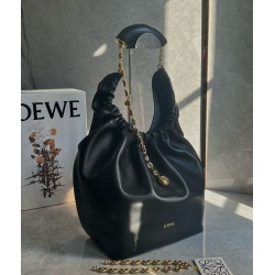 Loewe Medium Squeeze Bag in Black Nappa Lambskin LS929119