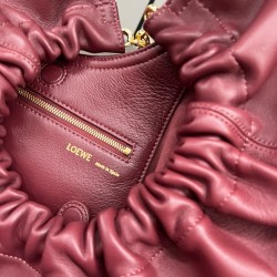 Loewe Medium Squeeze Bag in Bordeaux Nappa Lambskin LS929115