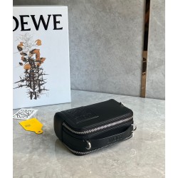 Loewe Mini Camera Crossbody Bag in Black Calfskin LS929123