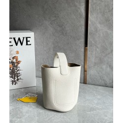 Loewe Mini Pebble Bucket Bag in White Grained Leather LS929164