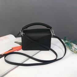 Loewe Mini Puzzle Bag In Black Calfskin Leather LS929165