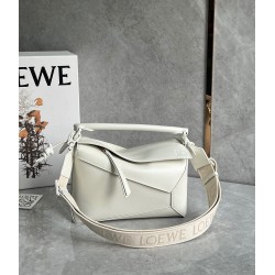 Loewe Puzzle Edge Small Bag In White Satin Calfskin LS929186