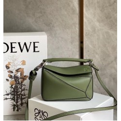 Loewe Puzzle Mini Bag In Avocado Green Calfskin LS929192