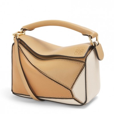 Loewe Puzzle Mini Bag In Dune/Warm Desert Calfskin LS929196