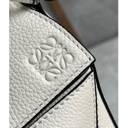 Loewe Puzzle Mini Bag In White Grained Calfskin LS929204