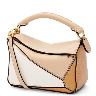 Loewe Puzzle Mini Bag In White/Warm Desert Calfskin LS929205