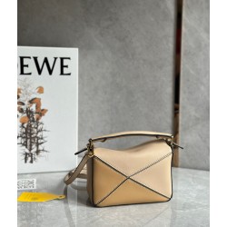 Loewe Puzzle Mini Bag In White/Warm Desert Calfskin LS929205