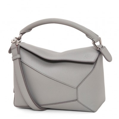 Loewe Puzzle Small Bag In Pearl Grey Grained Leather LS929220