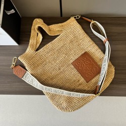 Loewe Slit Tote Bag in Raffia and Calfskin LS929227