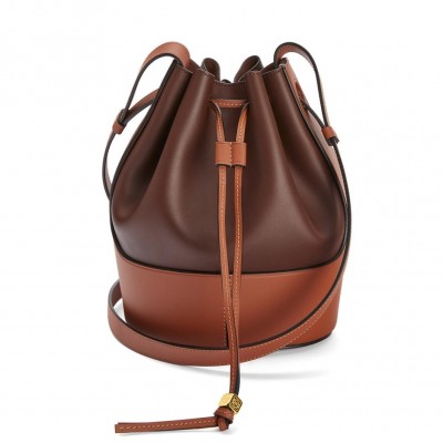 Loewe Small Balloon Bucket Bag In Hazelnut/Tan Calfskin LS929241