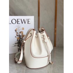 Loewe Small Balloon Bucket Bag In White Calfskin LS929243