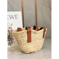 Loewe Small Basket Bag in Raffia and Brown Calfskin LS929244