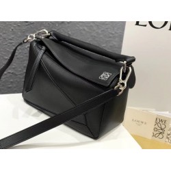 Loewe Small Puzzle Bag In Black Calfskin Leather LS929262